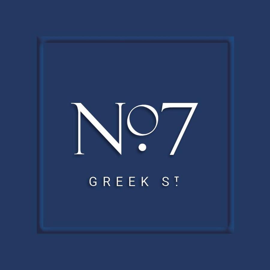 F5 Greek Street By City Living Londen Buitenkant foto
